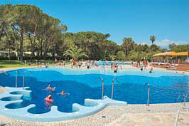 Baia Domizia caravan park